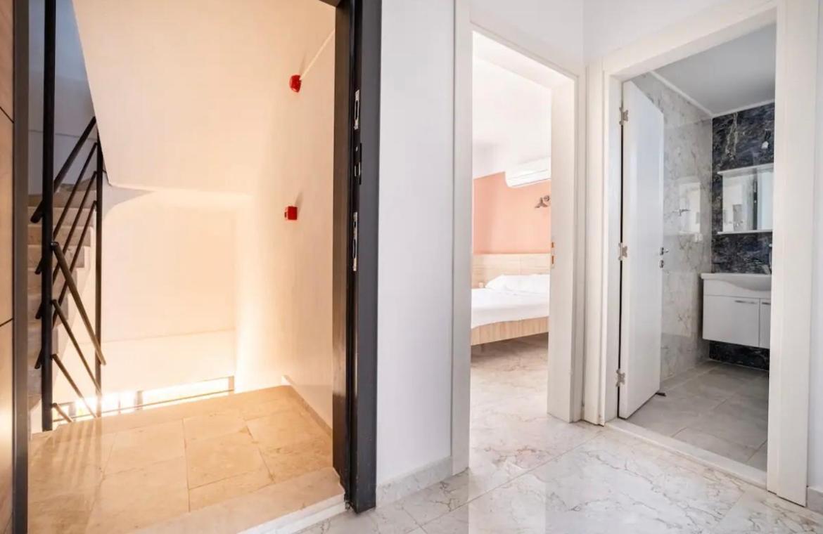 Eyluel Lotus Apartment